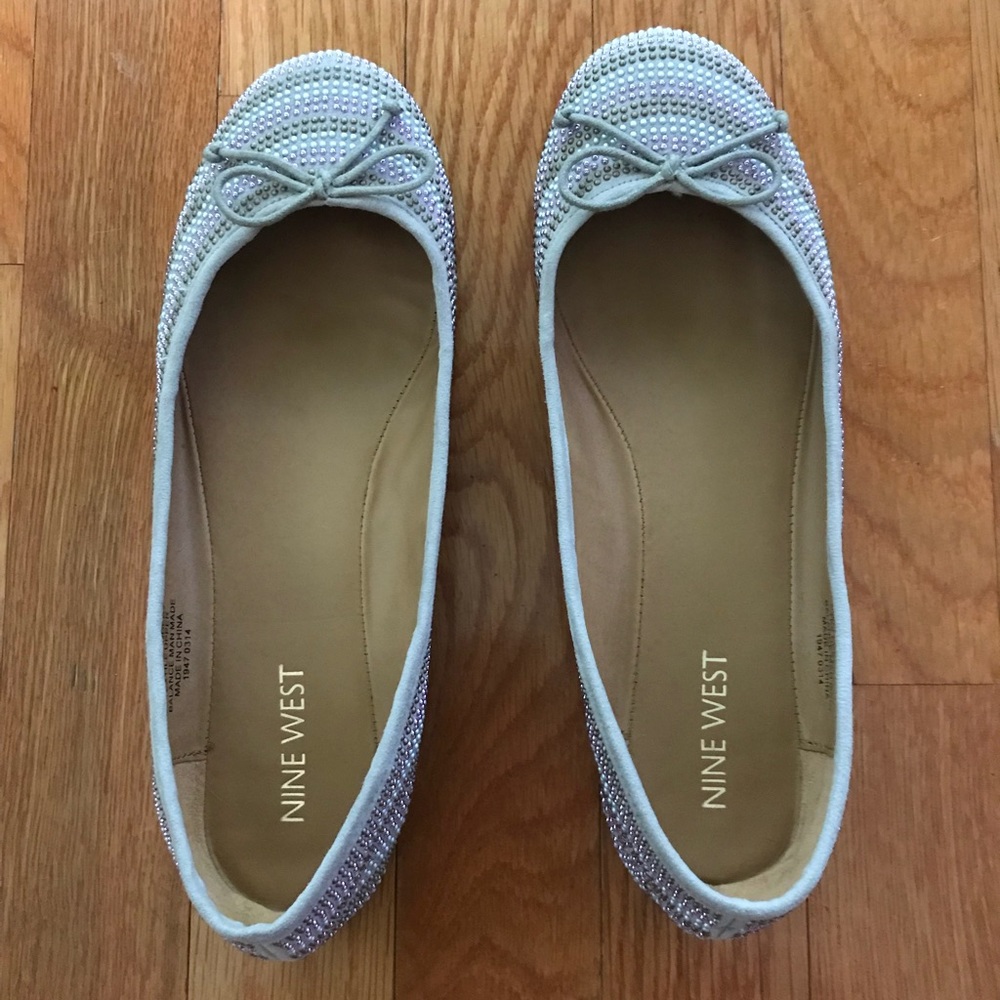 Nine West size 6 flats